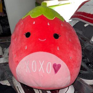 Squishmallows Scarlet the Strawberry 12